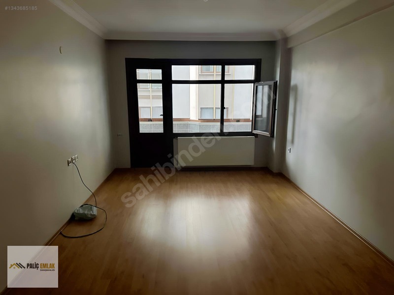 Paliç Emlak Danışmanlığı'ndan Şehir Merkezinde Kiralık 3+1 — fotoğraf 15