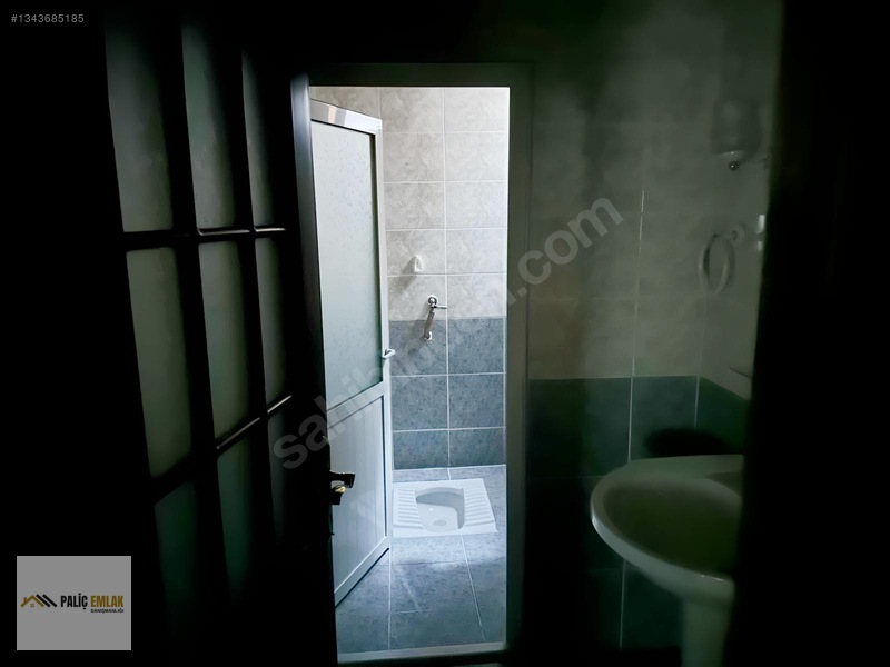 Paliç Emlak Danışmanlığı'ndan Şehir Merkezinde Kiralık 3+1 — fotoğraf 22