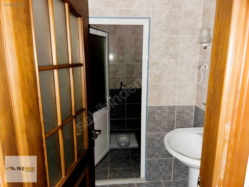 Paliç Emlak Danışmanlığı'ndan Şehir Merkezinde Kiralık 3+1 — fotoğraf 23