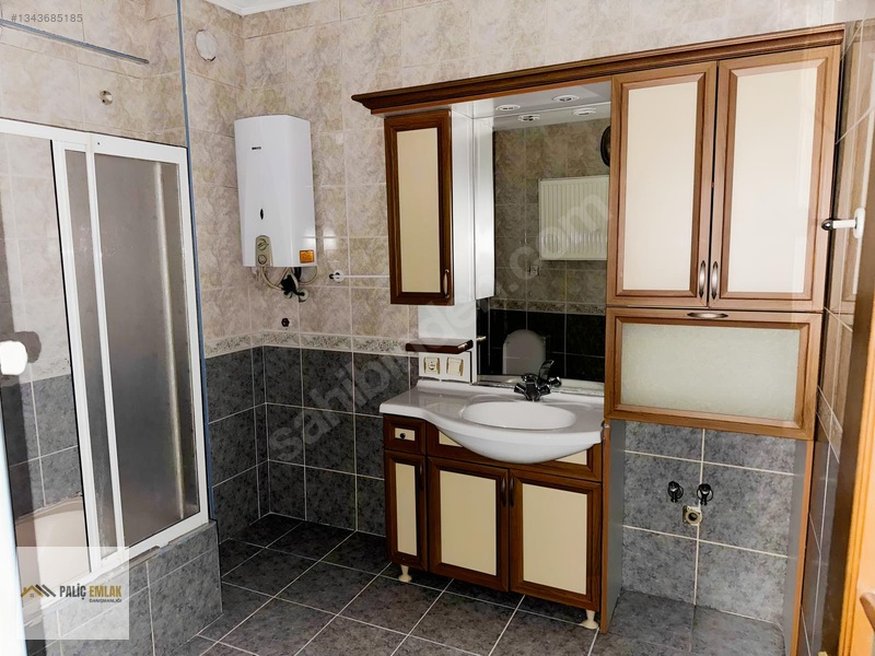 Paliç Emlak Danışmanlığı'ndan Şehir Merkezinde Kiralık 3+1 — fotoğraf 24