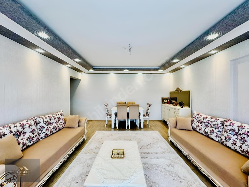 Özgül Emlak'tan Lüx Sitede Çift Banyolu G.odalı Full Yapılı 4+1 — fotoğraf 15