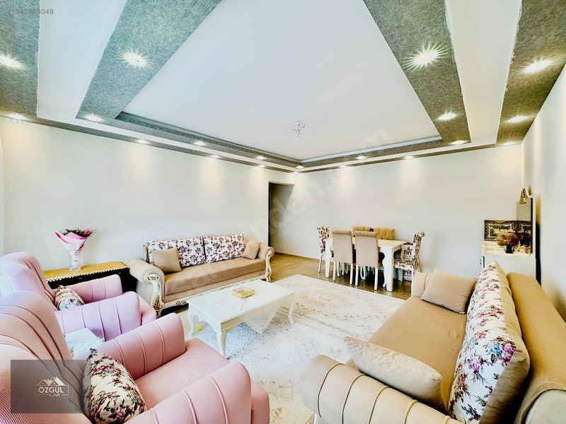 Özgül Emlak'tan Lüx Sitede Çift Banyolu G.odalı Full Yapılı 4+1 — fotoğraf 16