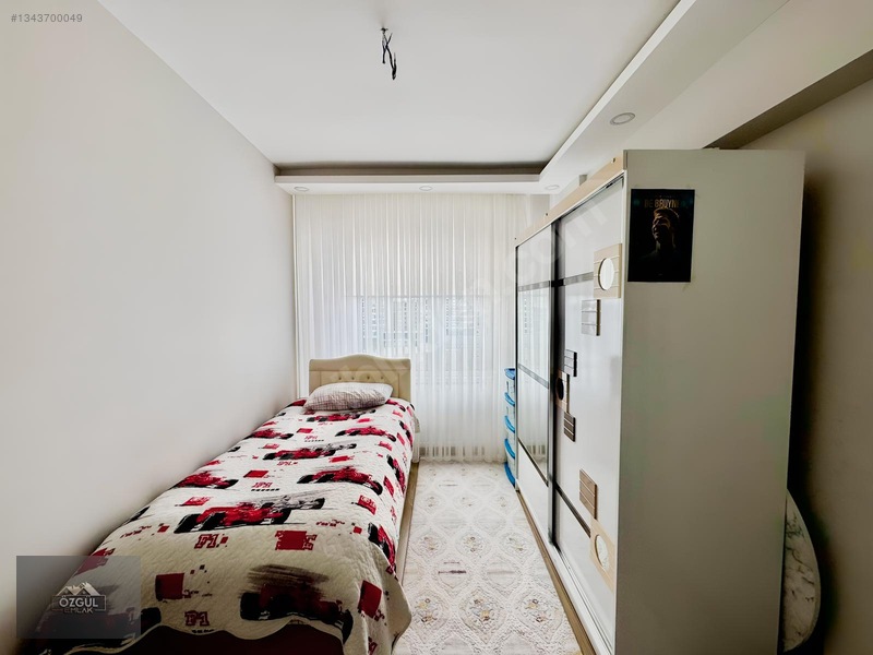Özgül Emlak'tan Lüx Sitede Çift Banyolu G.odalı Full Yapılı 4+1 — fotoğraf 25
