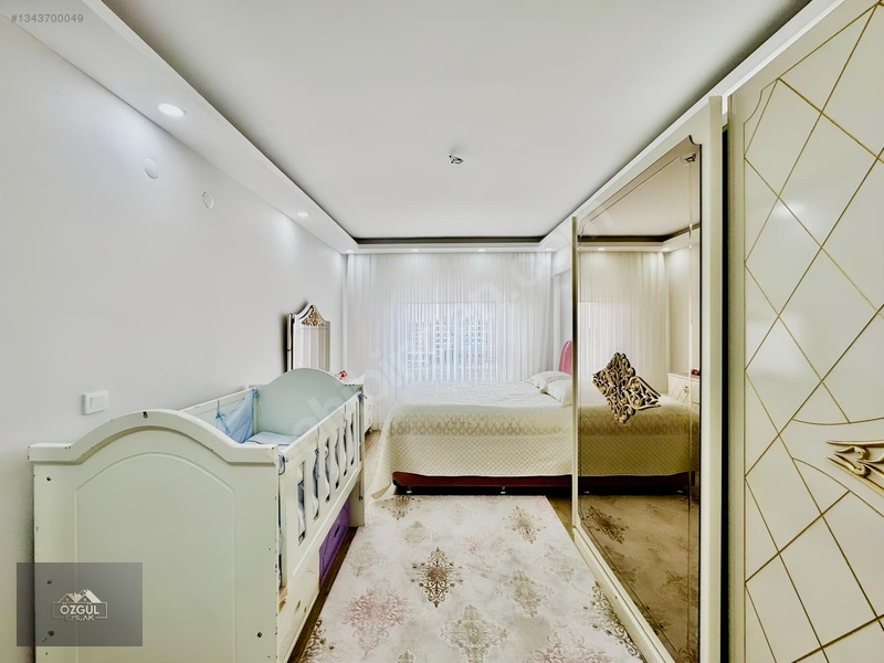 Özgül Emlak'tan Lüx Sitede Çift Banyolu G.odalı Full Yapılı 4+1 — fotoğraf 30