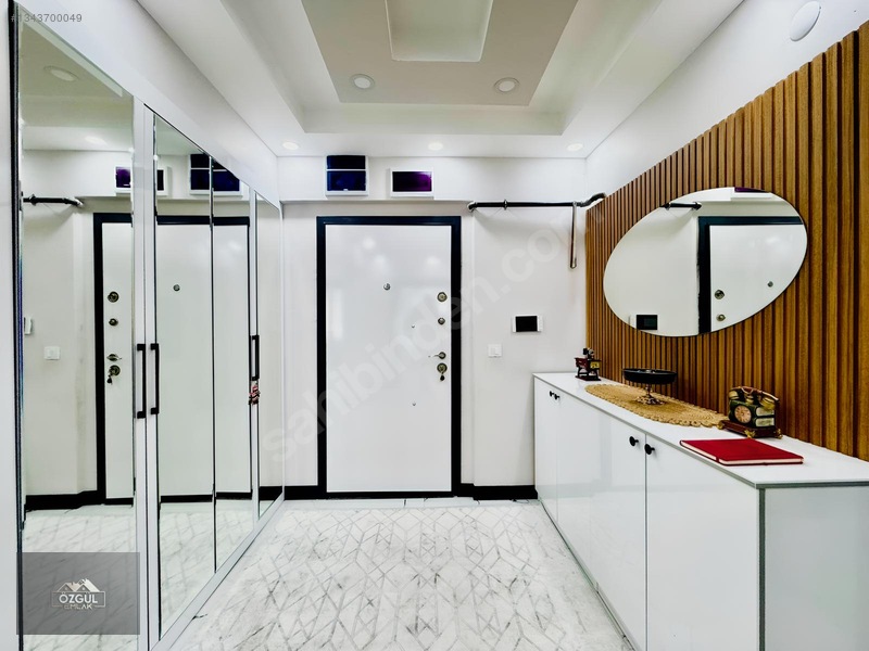 Özgül Emlak'tan Lüx Sitede Çift Banyolu G.odalı Full Yapılı 4+1 — fotoğraf 48