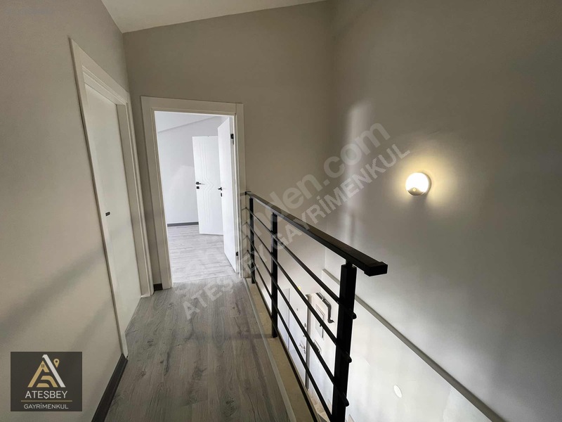 İncek'te Vadi Manzaralı Ferah Lüks 2+1 Dubleks Daire — fotoğraf 13