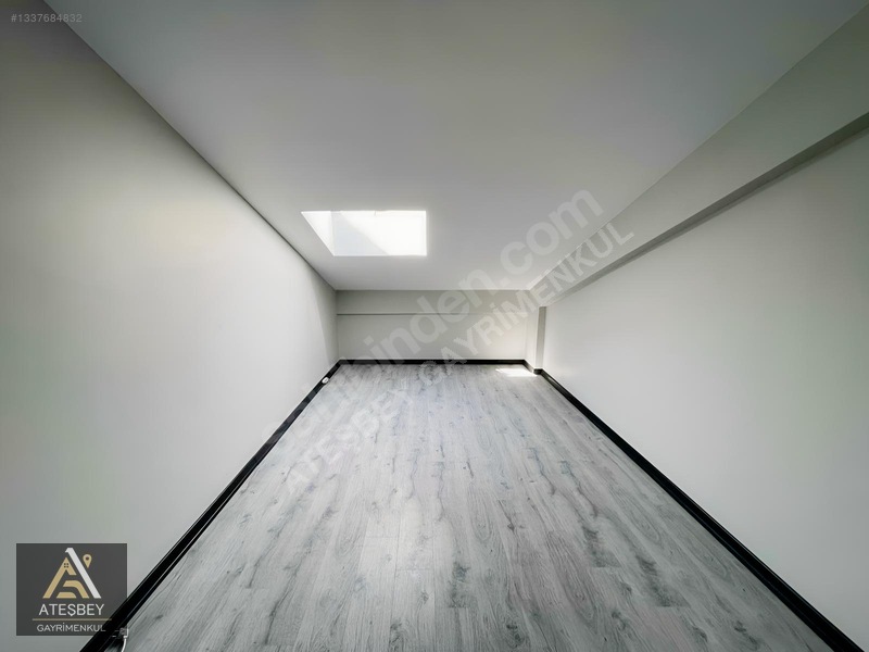 İncek'te Vadi Manzaralı Ferah Lüks 2+1 Dubleks Daire — fotoğraf 23