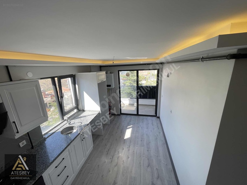 İncek'te Vadi Manzaralı Ferah Lüks 2+1 Dubleks Daire — fotoğraf 25