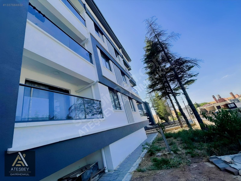 İncek'te Vadi Manzaralı Ferah Lüks 2+1 Dubleks Daire — fotoğraf 28