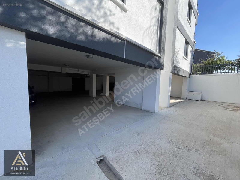 İncek'te Vadi Manzaralı Ferah Lüks 2+1 Dubleks Daire — fotoğraf 31