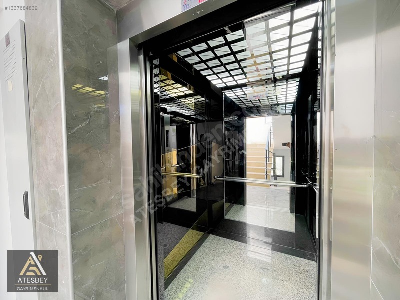 İncek'te Vadi Manzaralı Ferah Lüks 2+1 Dubleks Daire — fotoğraf 32