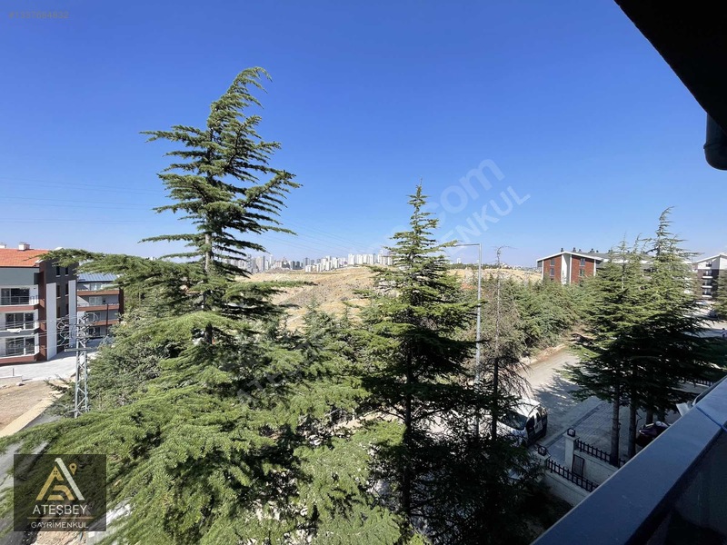 İncek'te Vadi Manzaralı Ferah Lüks 2+1 Dubleks Daire — fotoğraf 34