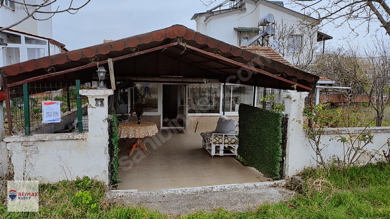 Villa Huzuru! Taflanda Denize Yakın Bahçeli Müstakil Ev