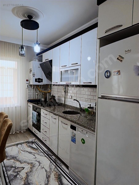 Abana Zeybek Emlâk Komple Temiz Eşyalı 2+1/ Şehir Merkezinde — fotoğraf 4