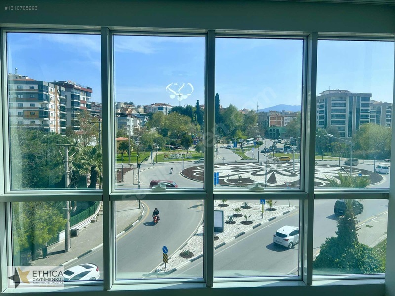Ana Bulvar Girişinde | Önü Kapanmaz | Full Tadilatlı 3+1 — fotoğraf 5