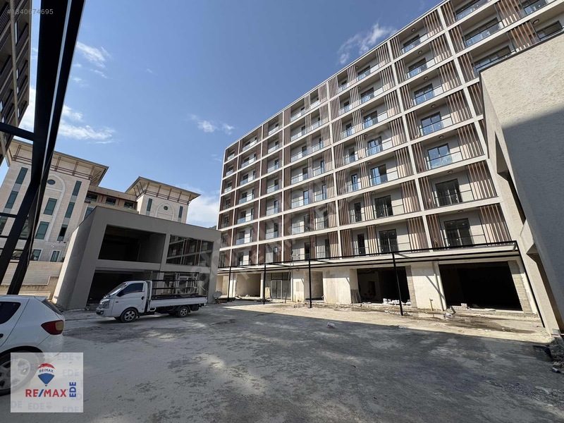 Re/max Ede'den Belediye Civarı Kiralık 3+0 Ofis