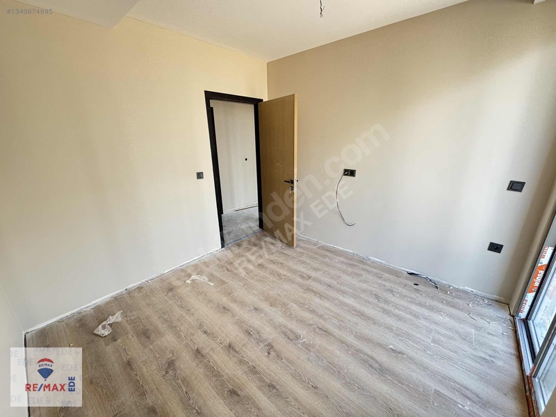 Re/max Ede'den Belediye Civarı Kiralık 3+0 Ofis — fotoğraf 9