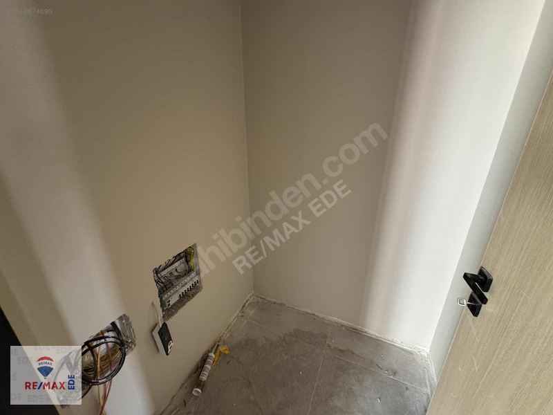 Re/max Ede'den Belediye Civarı Kiralık 3+0 Ofis — fotoğraf 19