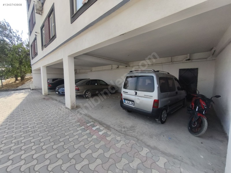 Ceren Emlaktan Piazzaya Yakın Kombili Daire — fotoğraf 8