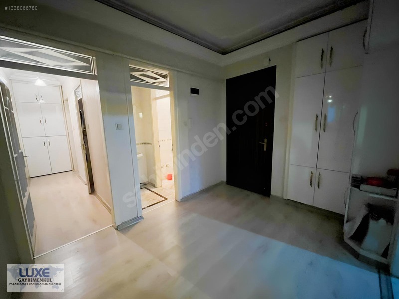 Shımall Otel Civarı Satılık Geniş Bakımlı Fırsat Daire!!!!!! — fotoğraf 13