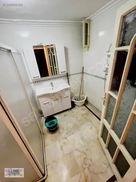 Shımall Otel Civarı Satılık Geniş Bakımlı Fırsat Daire!!!!!! — fotoğraf 16
