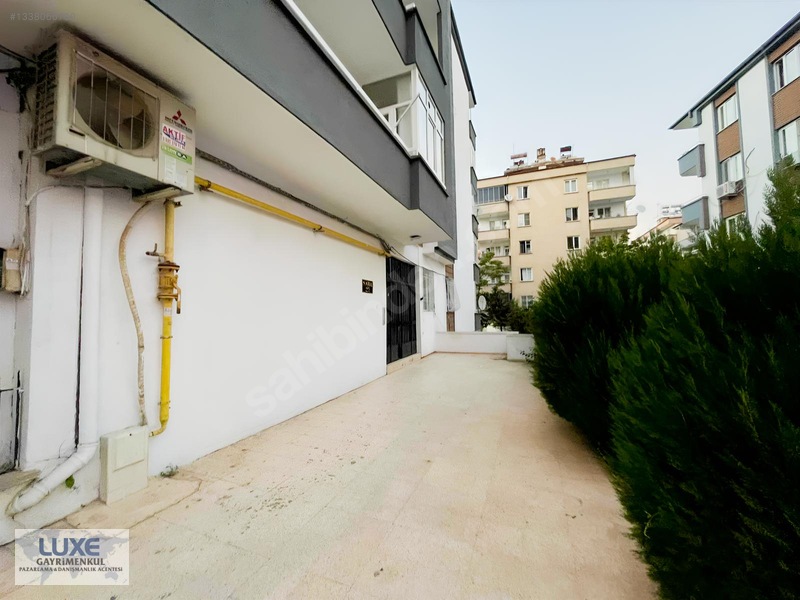 Shımall Otel Civarı Satılık Geniş Bakımlı Fırsat Daire!!!!!! — fotoğraf 28