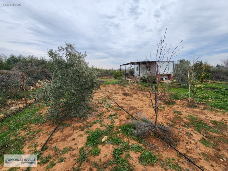 Başköy De Konut-villa İmarlı Konteynerli Tel Örgülü 303 M2 Arsa — fotoğraf 3