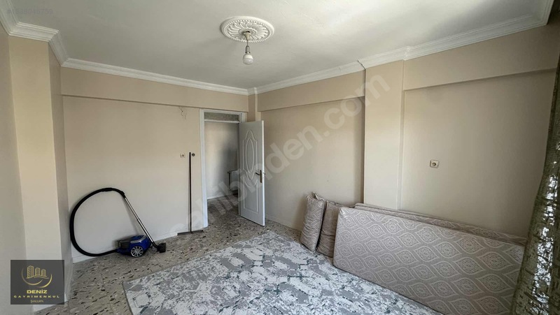 Deniz'den Ertuğrul Gazi Mah Satılık+3+1 Üst Kat+bakımlı Daire — fotoğraf 5