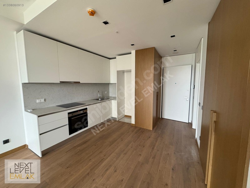 Merkez Ankara'da Avm Ve Peyzaj Manzaralı Satılık 1+1 Daire — fotoğraf 2