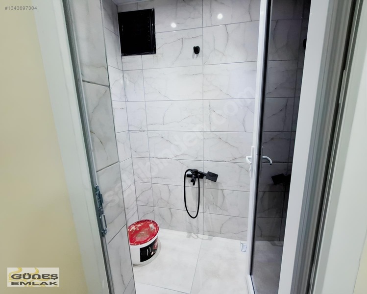 Büyükdere'de Satılık 3+1 Daire, 140m², Tam Yapılı, Krediye Uygun — fotoğraf 5