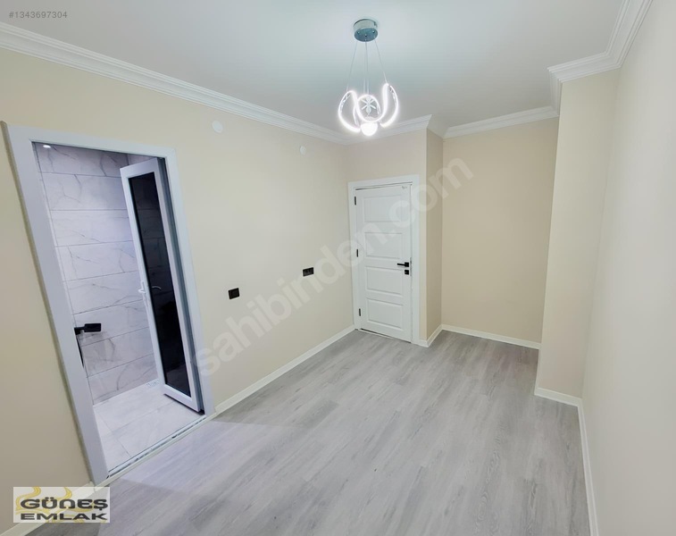 Büyükdere'de Satılık 3+1 Daire, 140m², Tam Yapılı, Krediye Uygun — fotoğraf 13