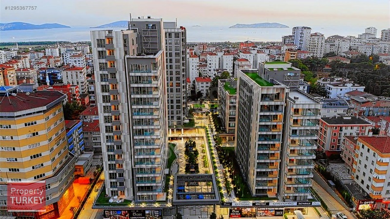 Mesa Cadde'de Deniz Manzaralı Satılık 1+1 Daire