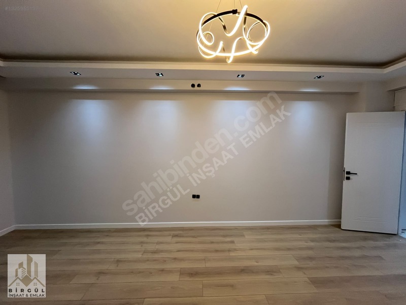 "birgül İnşaat Emlak" Özel Garajlı Ebeveyn Banyo Lux 3+1 Daire — fotoğraf 7