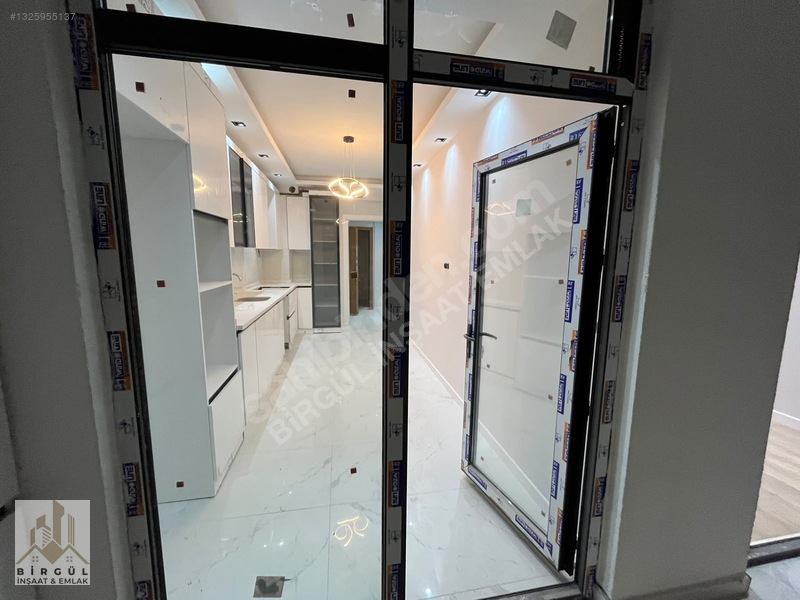 "birgül İnşaat Emlak" Özel Garajlı Ebeveyn Banyo Lux 3+1 Daire — fotoğraf 21