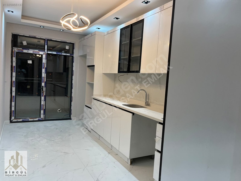 "birgül İnşaat Emlak" Özel Garajlı Ebeveyn Banyo Lux 3+1 Daire — fotoğraf 22