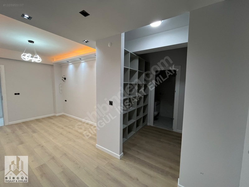 "birgül İnşaat Emlak" Özel Garajlı Ebeveyn Banyo Lux 3+1 Daire — fotoğraf 49