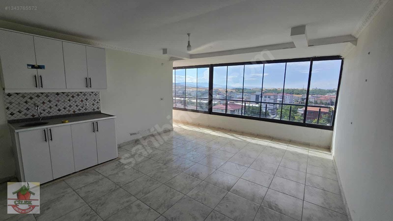 Çilek Emlaktan Merkezi Konumda Kiralık 3+1 Manzaralı Daire