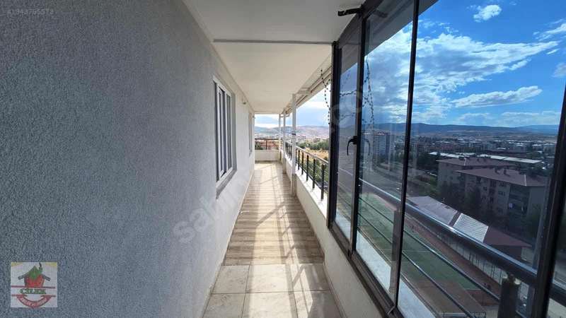 Çilek Emlaktan Merkezi Konumda Kiralık 3+1 Manzaralı Daire — fotoğraf 5