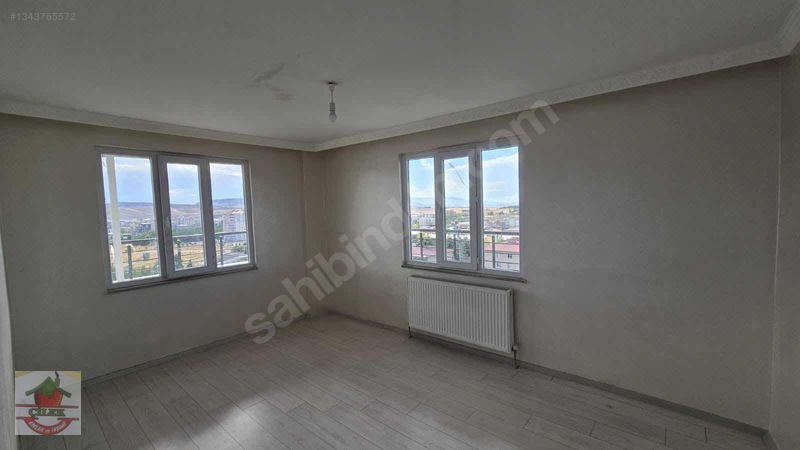 Çilek Emlaktan Merkezi Konumda Kiralık 3+1 Manzaralı Daire — fotoğraf 16