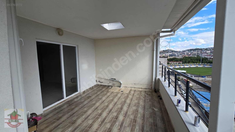 Çilek Emlaktan Merkezi Konumda Kiralık 3+1 Manzaralı Daire — fotoğraf 19