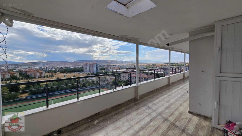 Çilek Emlaktan Merkezi Konumda Kiralık 3+1 Manzaralı Daire — fotoğraf 24