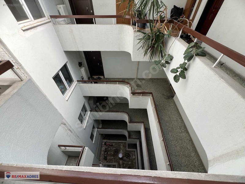 İzmır Karşıyaka, Bostanlı Satılık 3+1 Daıre — fotoğraf 18