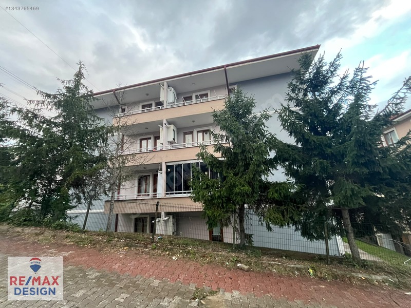 Remax Desıgn Kemalpaşada 2+1 Kiralık Dubleks Daire — fotoğraf 2