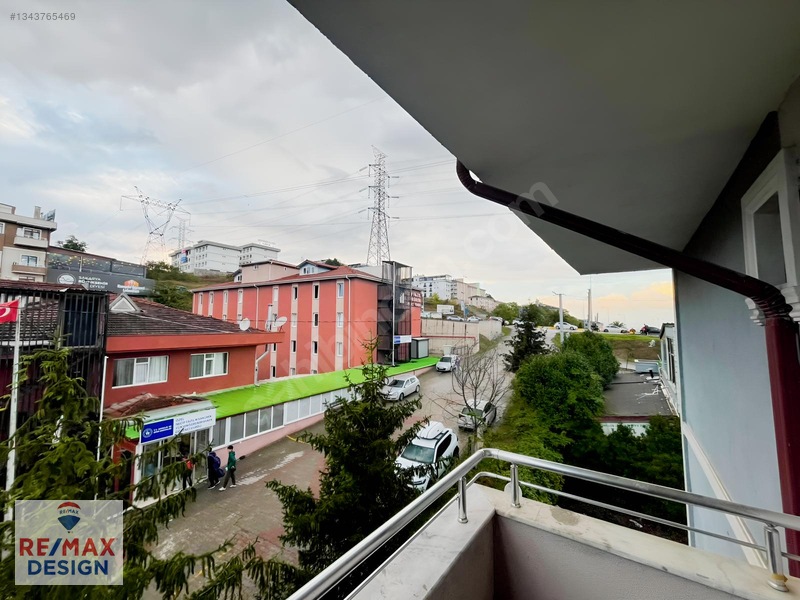 Remax Desıgn Kemalpaşada 2+1 Kiralık Dubleks Daire — fotoğraf 4