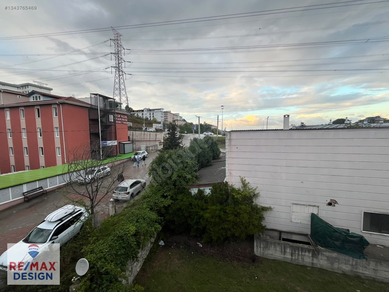 Remax Desıgn Kemalpaşada 2+1 Kiralık Dubleks Daire — fotoğraf 5