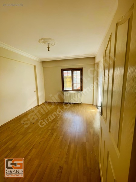 Pendik Esenler'de Satılık 3+1 Daire, 100m², Zümrüt Evler Sitesi — fotoğraf 14