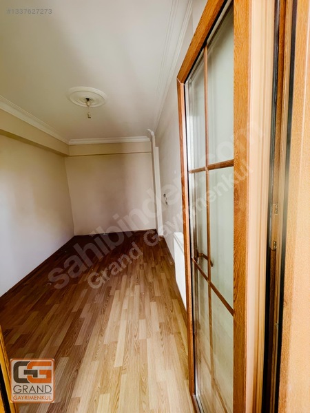 Pendik Esenler'de Satılık 3+1 Daire, 100m², Zümrüt Evler Sitesi — fotoğraf 16