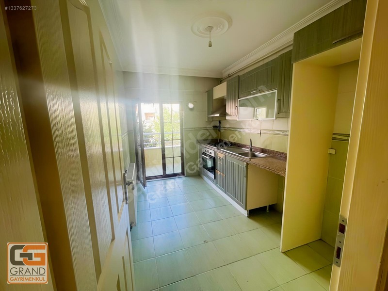 Pendik Esenler'de Satılık 3+1 Daire, 100m², Zümrüt Evler Sitesi — fotoğraf 24