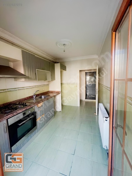Pendik Esenler'de Satılık 3+1 Daire, 100m², Zümrüt Evler Sitesi — fotoğraf 28