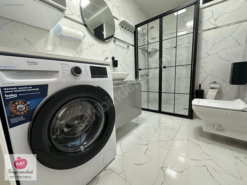 Full Eşyalı Balkonlu Geniş 1+1 Daire — fotoğraf 3